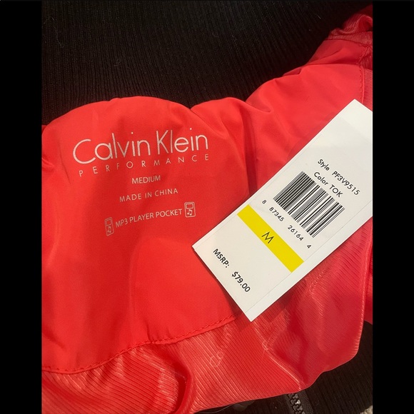 Calvin Klein Performance Vest - Picture 3 of 3